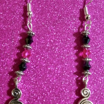 Pink and Black Beaded Swirl Earrings 2 Pink and Black Beaded Swirl Earrings 2