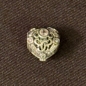 925 SS Charm Our Panda Heart Filigree 925 SS Charm Our Panda Heart Filigree